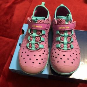 Stride Rite girls Phibians